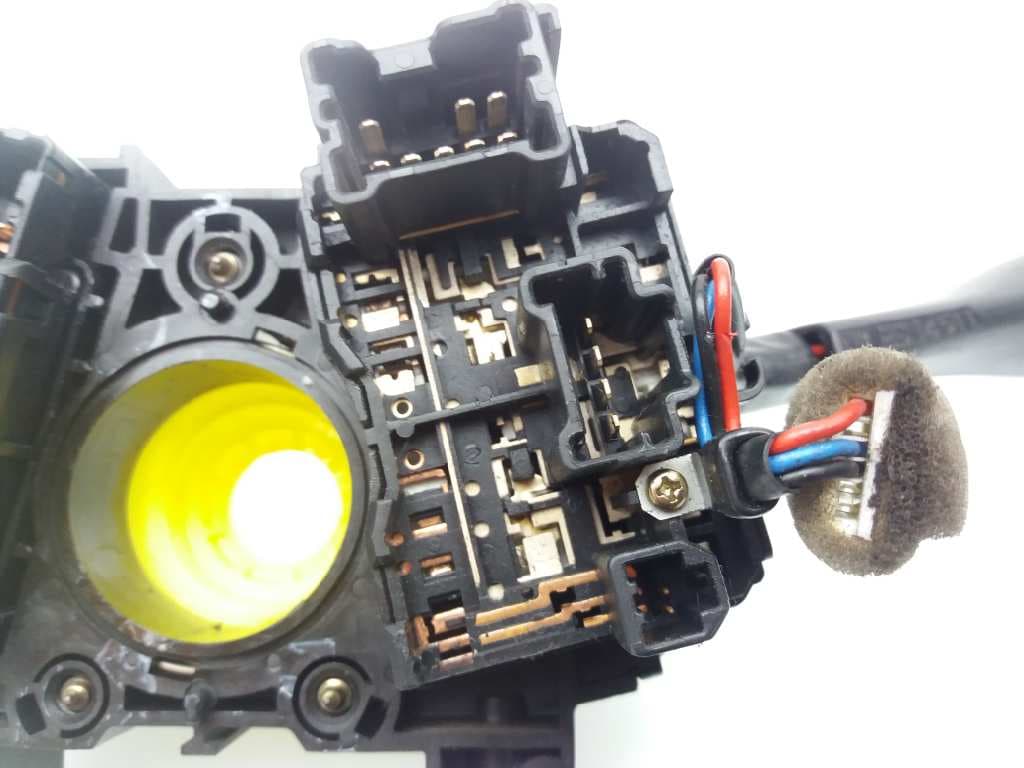 Mando multifuncion NISSAN PICK-UP (Y720) 2