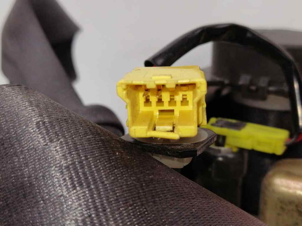 Cinturon seguridad delantero izquierdo HONDA FR-V (BE) 2