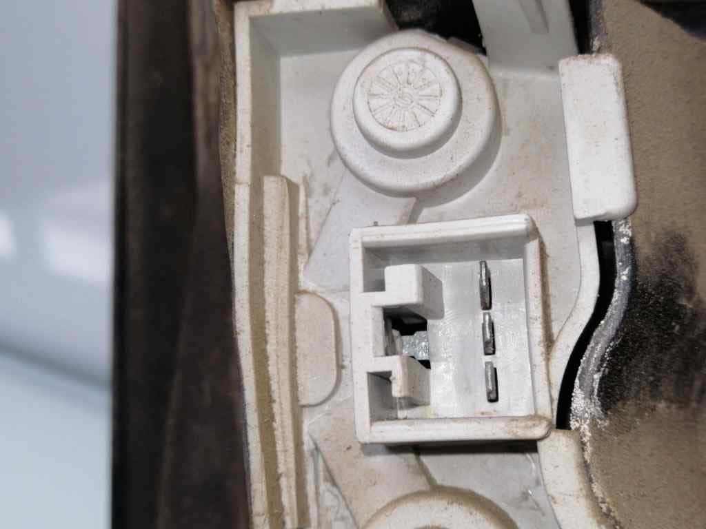 Luz central de freno LANCIA DELTA 2