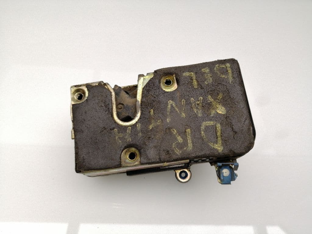 Cerradura puerta delantera derecha CITROEN XANTIA BERLINA