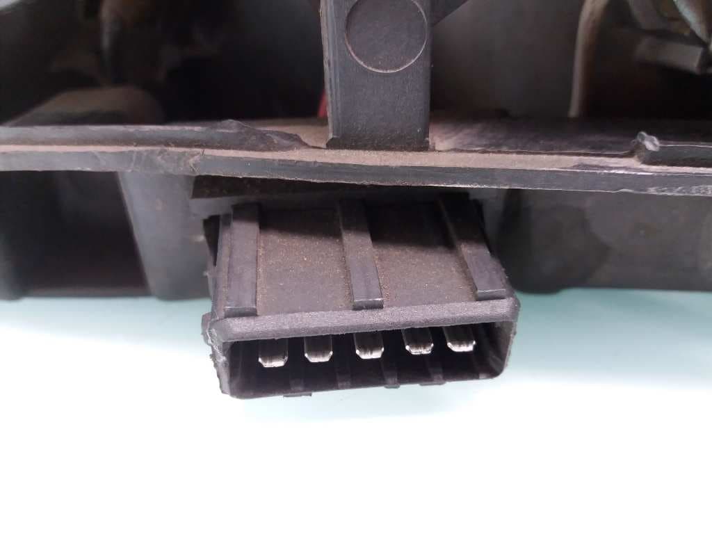 Faro derecho CITROEN XANTIA BERLINA 4