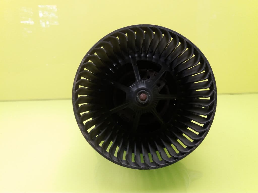 Motor calefaccion FORD FOCUS BERLINA (CAK)
