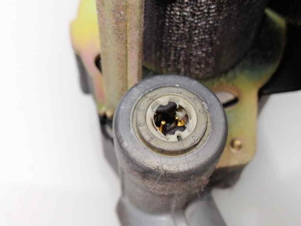 Cinturon seguridad delantero derecho MERCEDES-BENZ CLASE A (W168) 3
