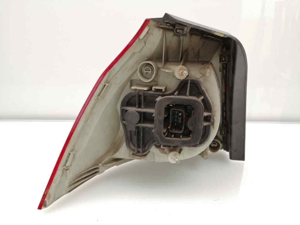 Piloto trasero derecho VOLKSWAGEN GOLF V BERLINA (1K1) 5