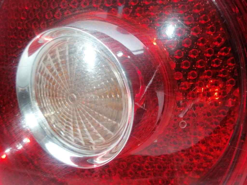 Piloto trasero derecho VOLKSWAGEN GOLF V BERLINA (1K1) 3