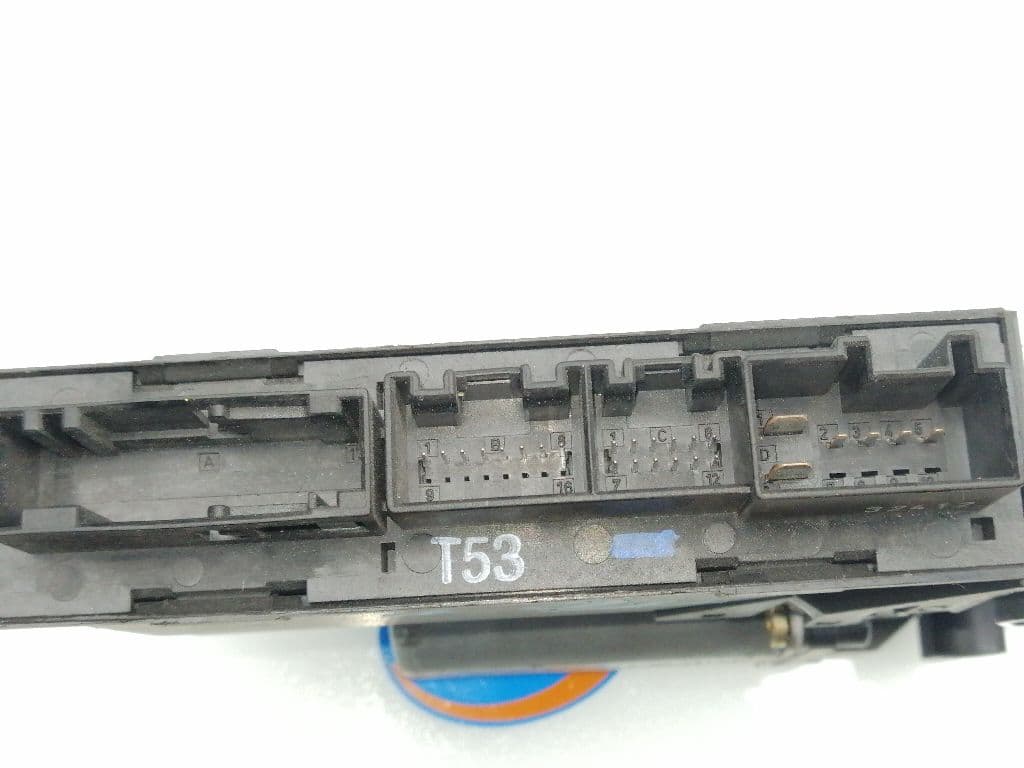 Motor elevalunas trasero izquierdo AUDI A4 BERLINA (8E) 4