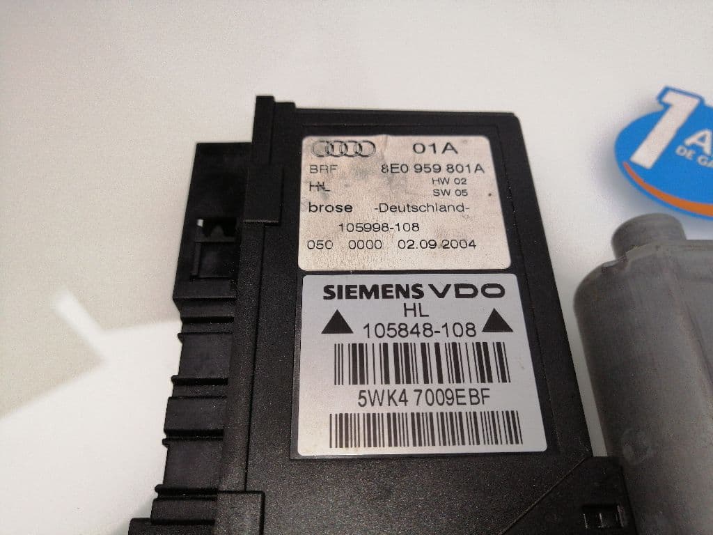 Motor elevalunas trasero izquierdo AUDI A4 BERLINA (8E) 3