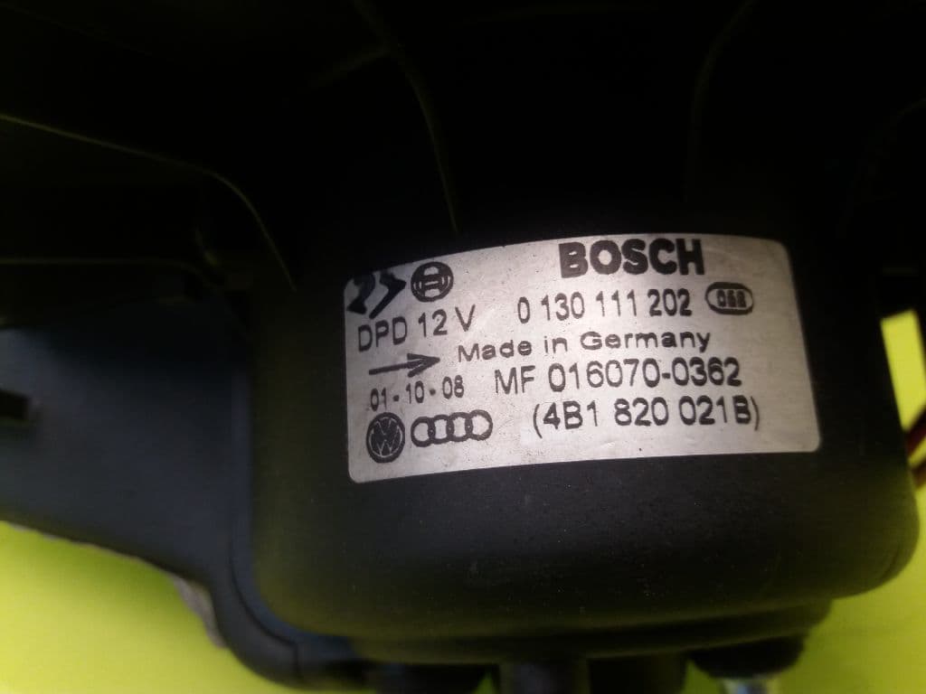 Motor calefaccion AUDI A6 BERLINA (4F2) 2
