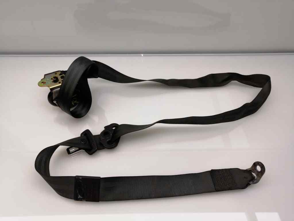 Cinturon seguridad delantero derecho AUDI A6 BERLINA (4F2) 2