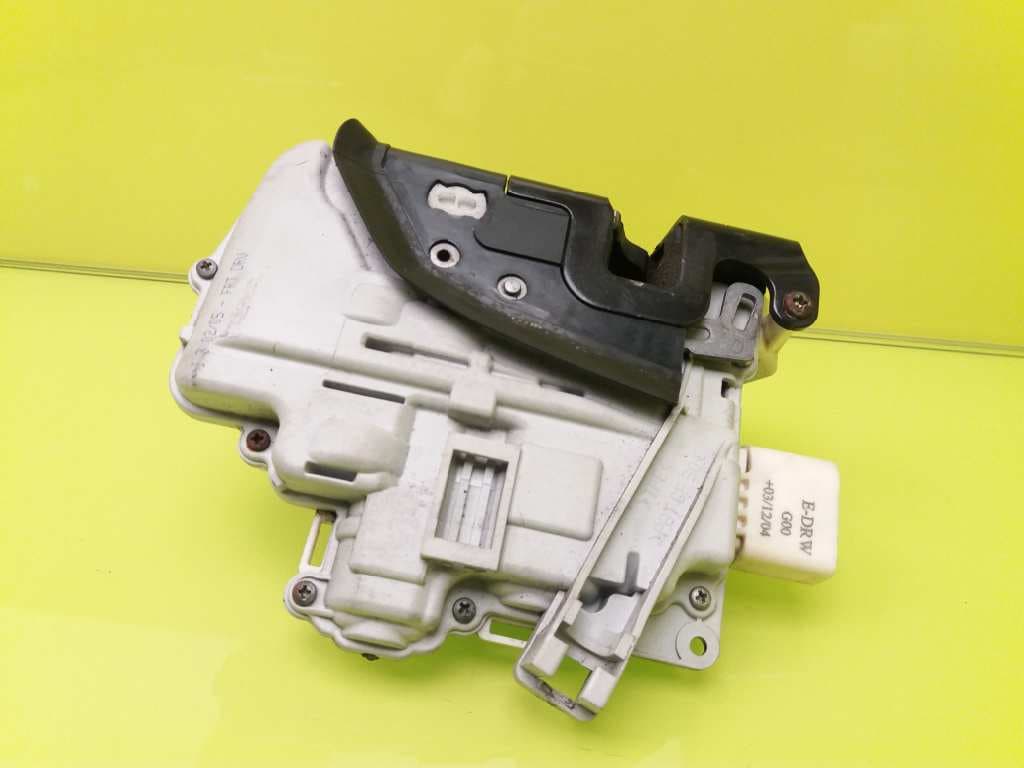 Cerradura puerta delantera derecha AUDI A3 (8P) 3