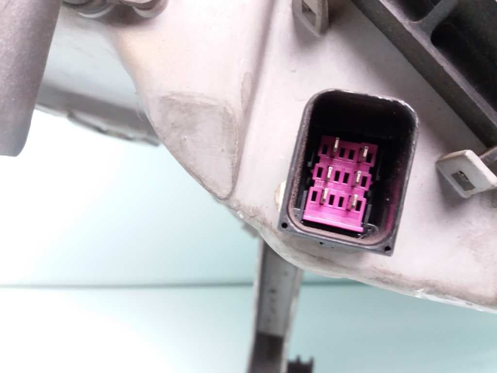 Faro izquierdo MG ZS (T/RT) 2