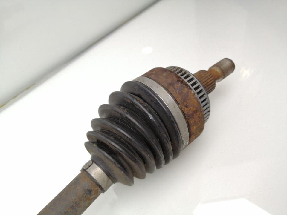 Transmision delantera izquierda MERCEDES-BENZ CLASE M (W164) 2
