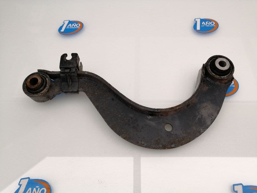Brazo suspension superior trasero derecho AUDI S3 SPORTBACK (8P)
