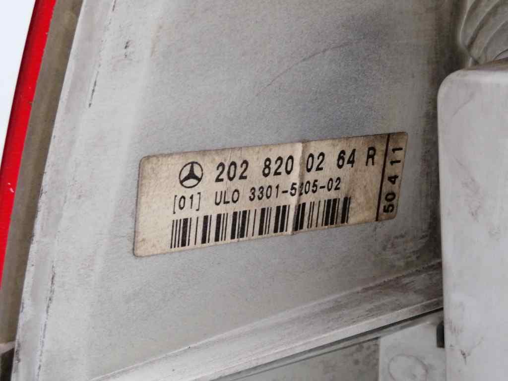 Piloto trasero derecho MERCEDES-BENZ CLASE C (W204) BERLINA 4