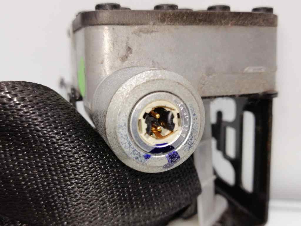 Cinturon seguridad delantero derecho MERCEDES-BENZ CLASE C (W204) BERLINA 3