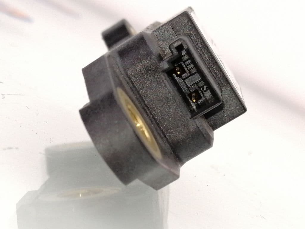 Sensor MERCEDES-BENZ CLASE C (W204) BERLINA 4
