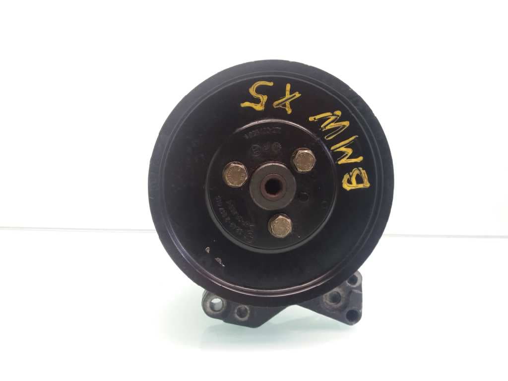 Bomba direccion BMW X5 (E70)