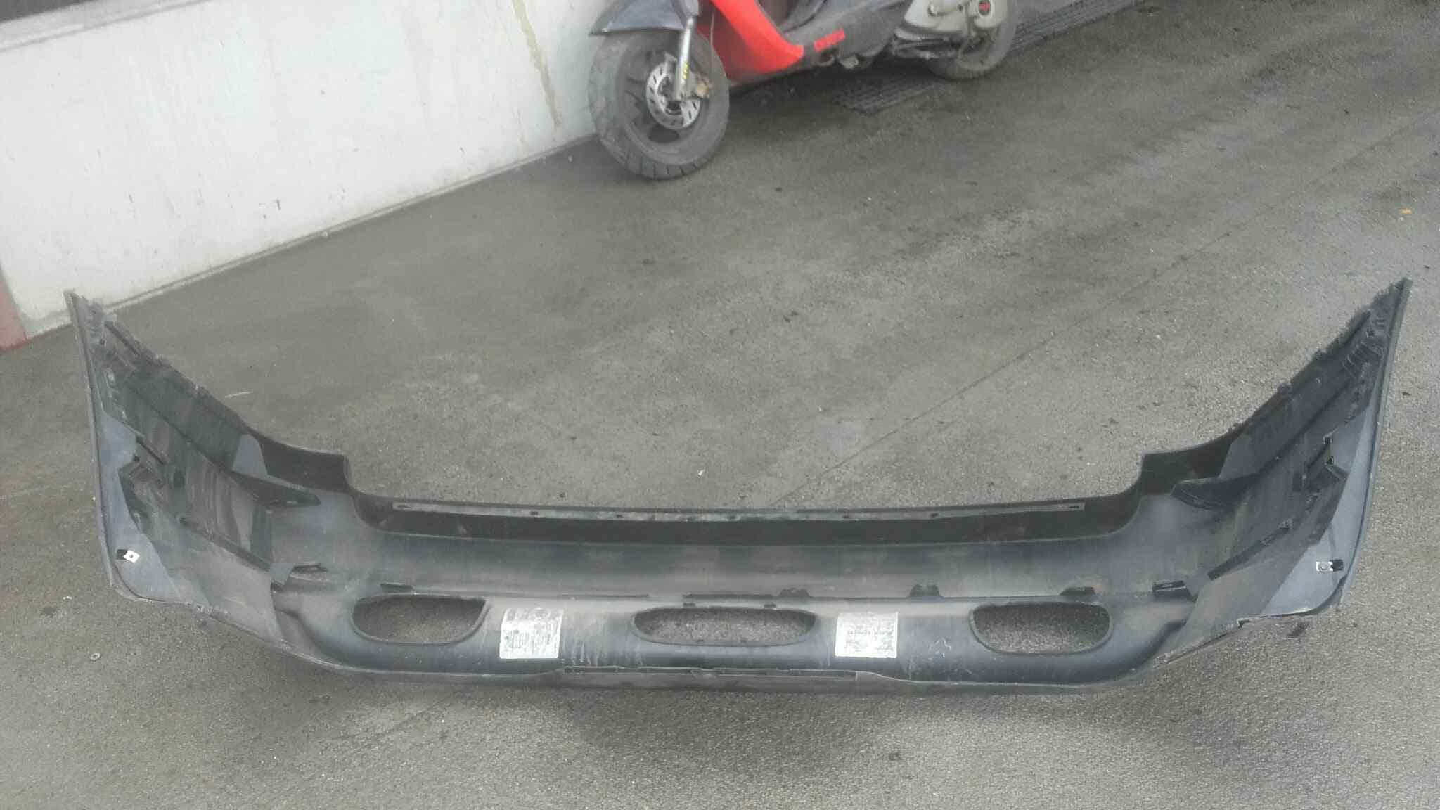 Paragolpes trasero BMW X5 (E70) 2