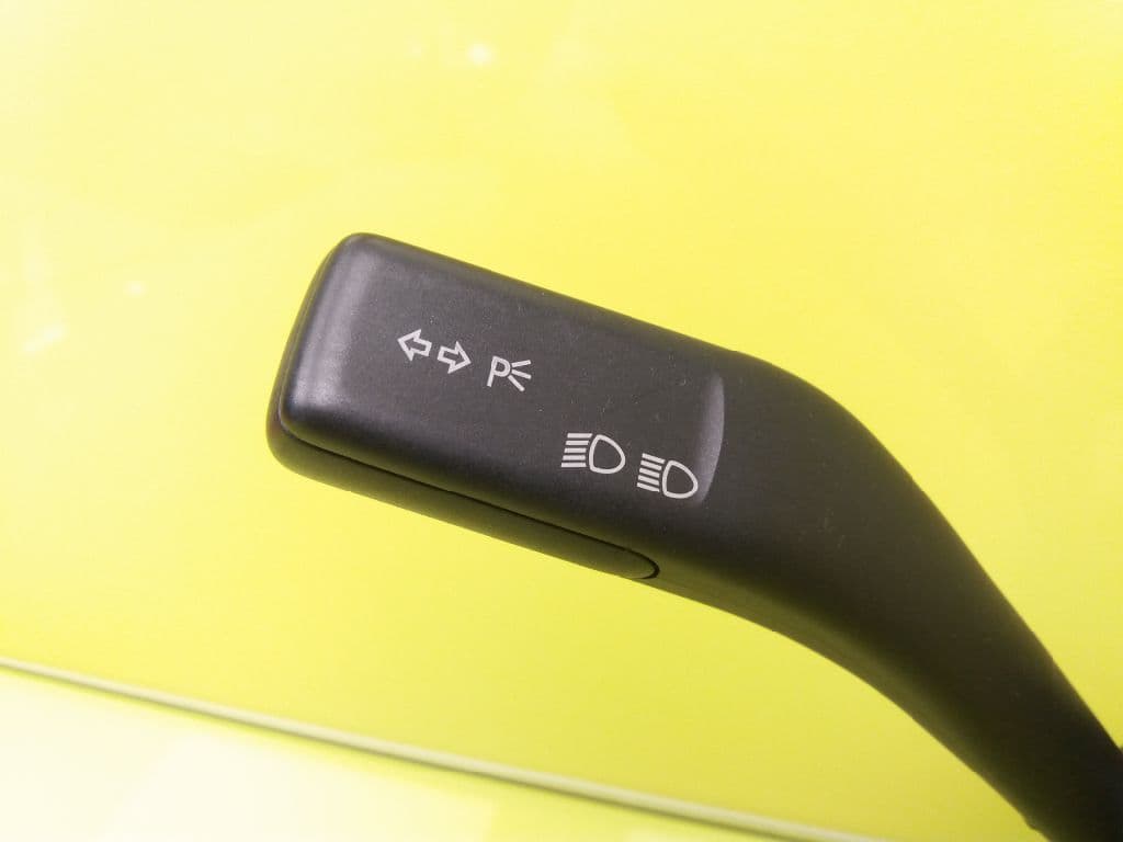 Mando multifuncion VOLKSWAGEN GOLF V BERLINA (1K1) 4