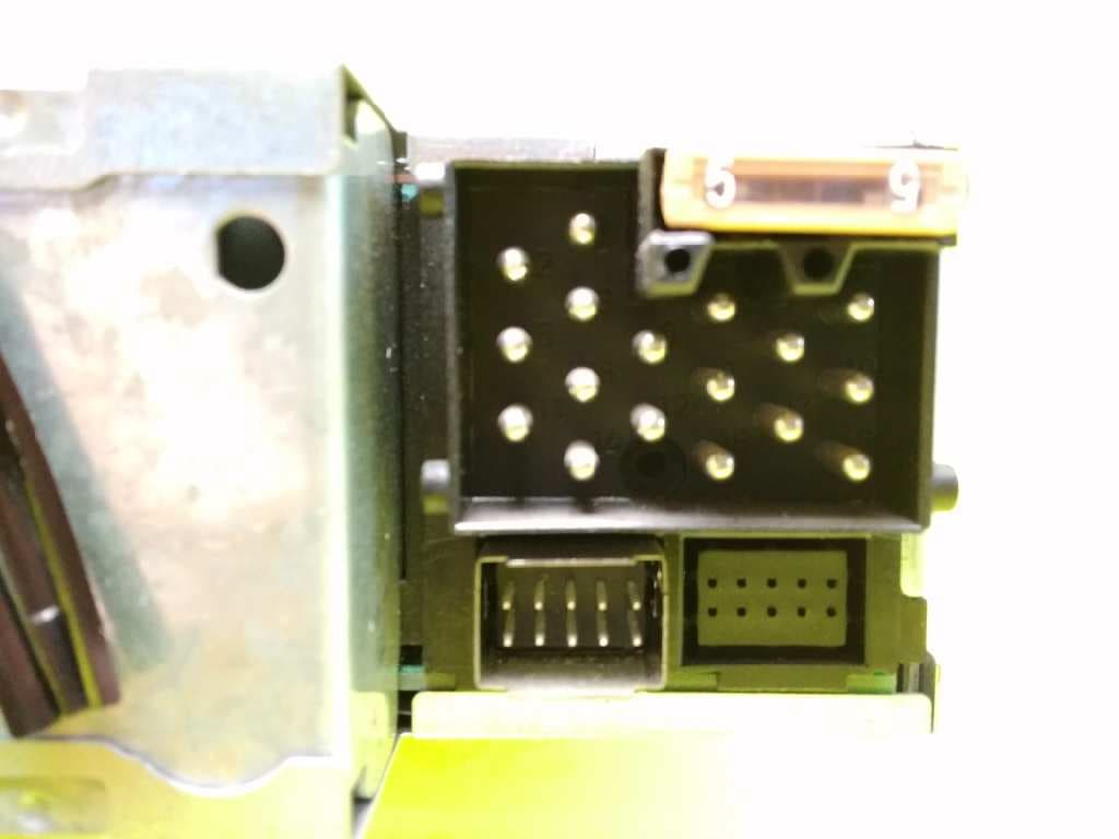 Sistema audio / radio cd MINI COUPE (R58) 2