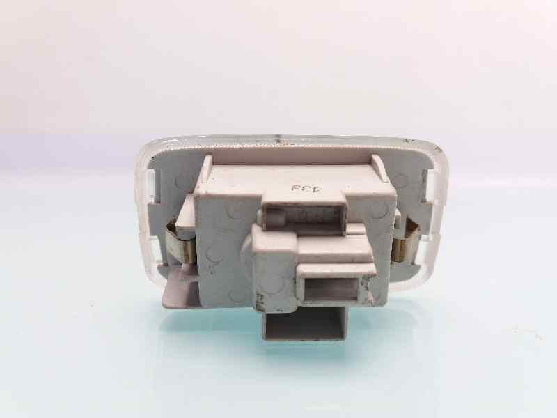 Luz interior NISSAN X-TRAIL (T30) 5