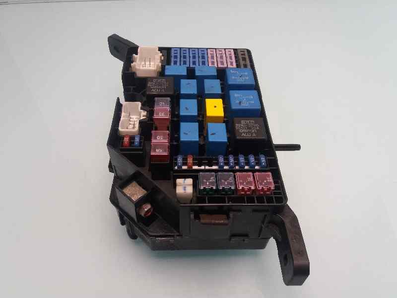 Caja reles / fusibles HYUNDAI TUCSON (JM) 4