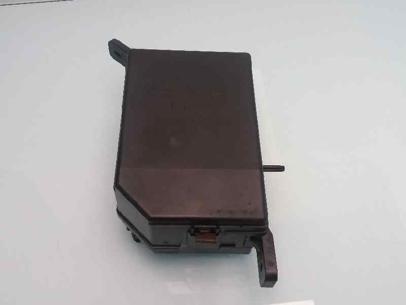 Caja reles / fusibles HYUNDAI TUCSON (JM)