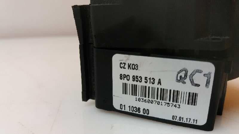 Mando intermitentes AUDI A3 (8L) 4