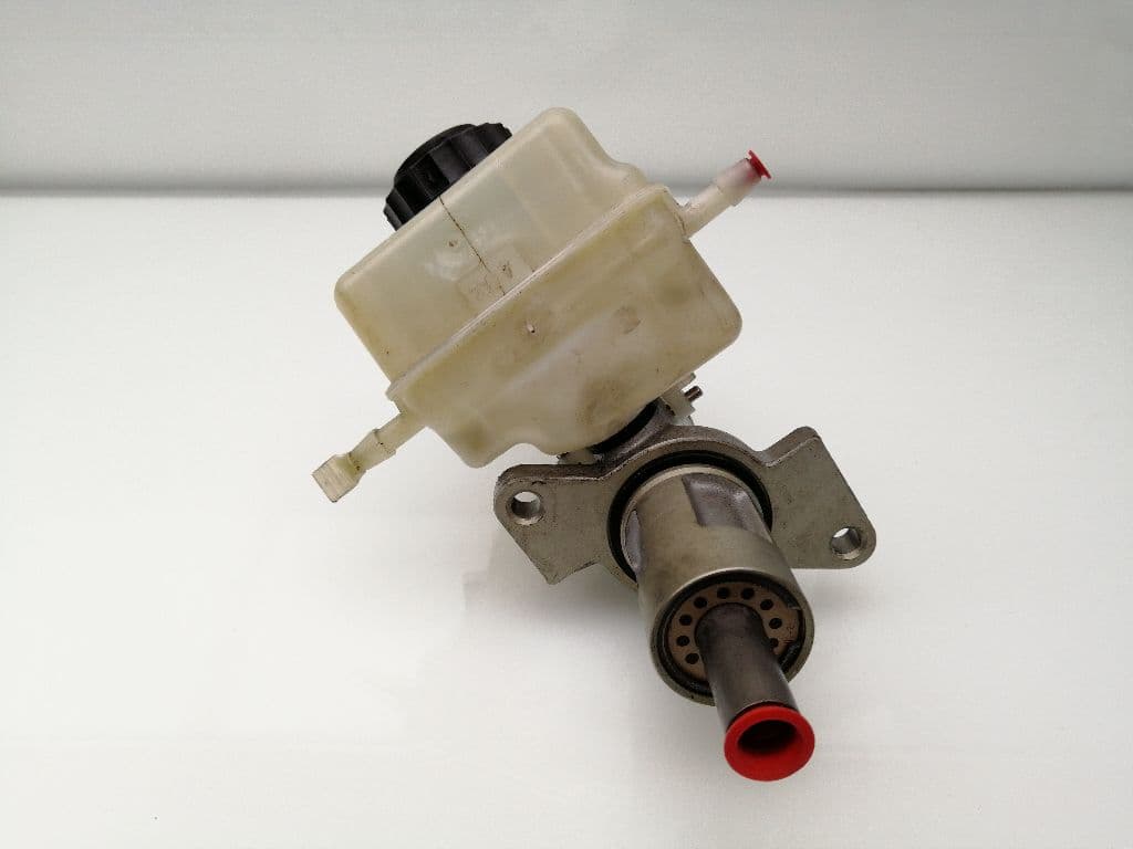 Bomba freno BMW SERIE 3 BERLINA (E90) 4