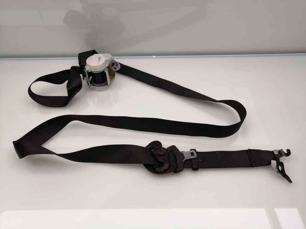 Cinturon seguridad delantero izquierdo BMW SERIE 3 BERLINA (E90) 2