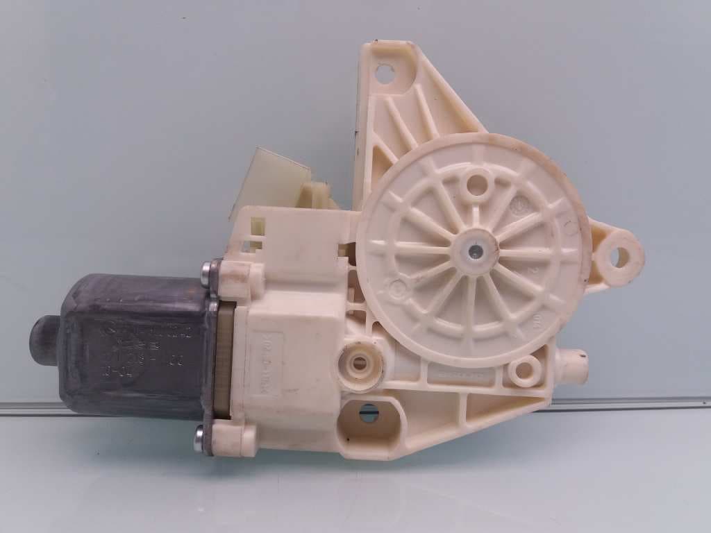 Motor elevalunas delantero derecho MERCEDES-BENZ CLASE C (W203) BERLINA 3