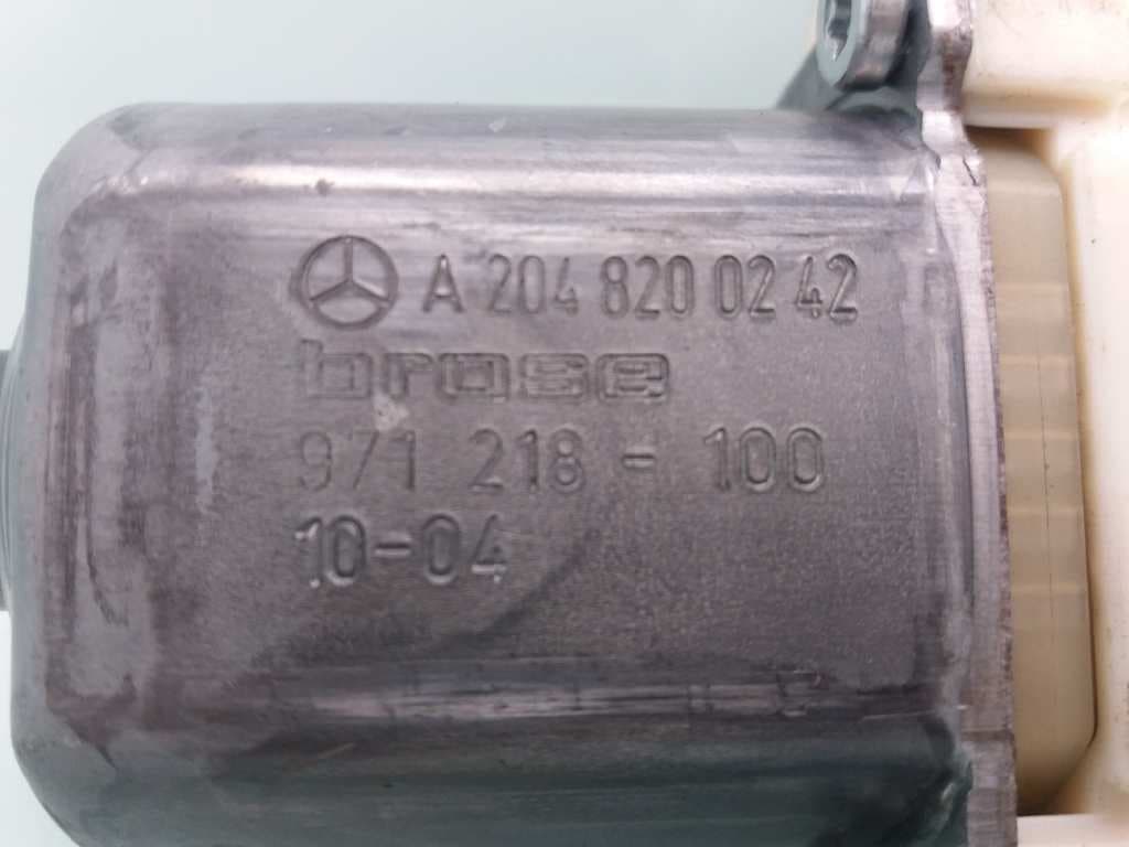 Motor elevalunas delantero derecho MERCEDES-BENZ CLASE C (W203) BERLINA 2