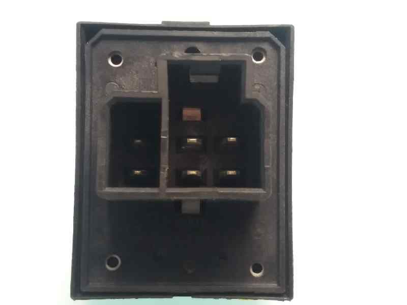 Mando elevalunas trasero izquierdo JEEP GR.CHEROKEE (WK) 2