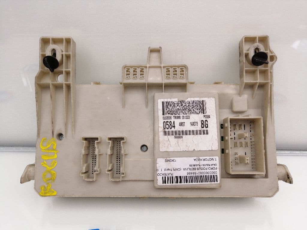 Caja reles / fusibles FORD FOCUS BERLINA (CAP) 4