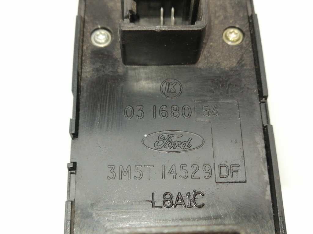 Mando elevalunas delantero izquierdo FORD FOCUS BERLINA (CAP) 3