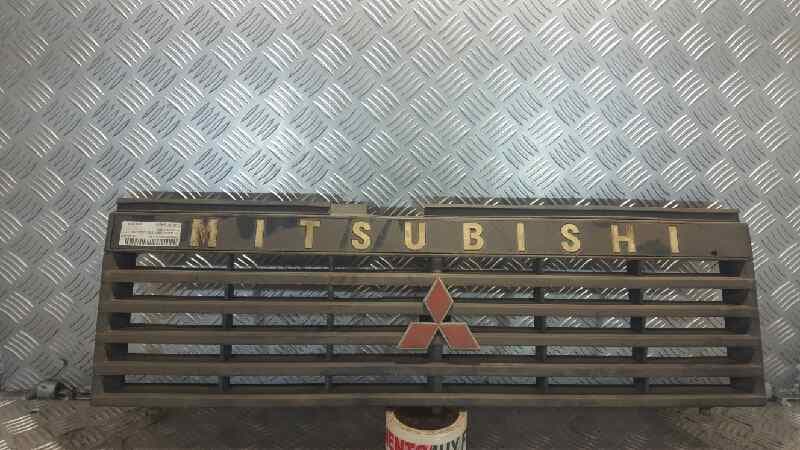 Rejilla delantera MITSUBISHI MONTERO (V20/V40)