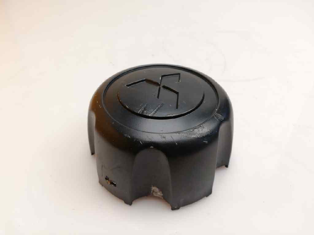 Tapacubos MITSUBISHI MONTERO (V20/V40) 5