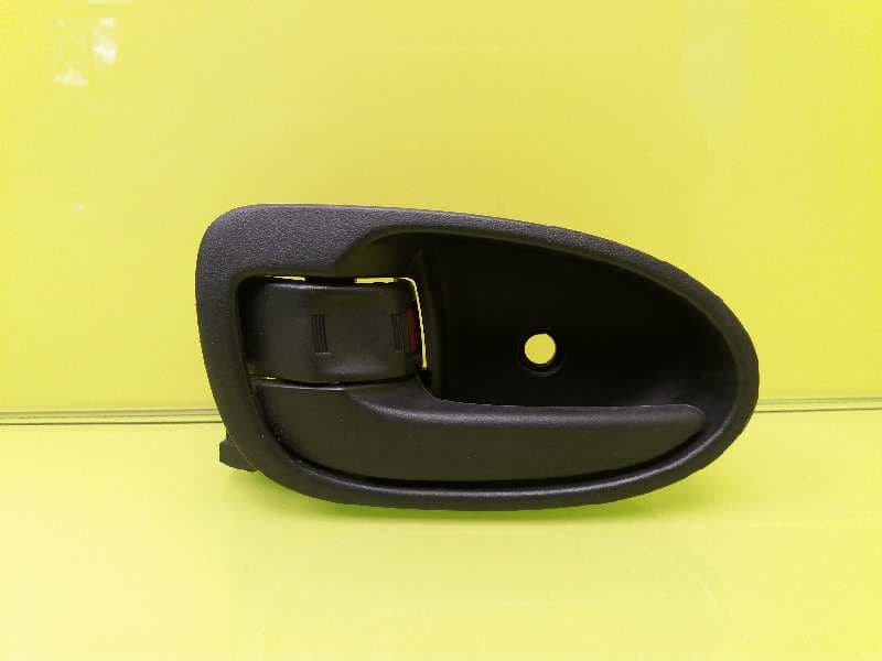 Maneta interior trasera izquierda TOYOTA YARIS (NCP1/NLP1/SCP1)