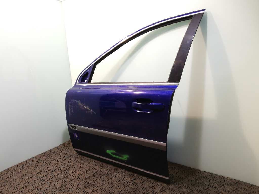 Puerta delantera izquierda VOLVO XC90 3