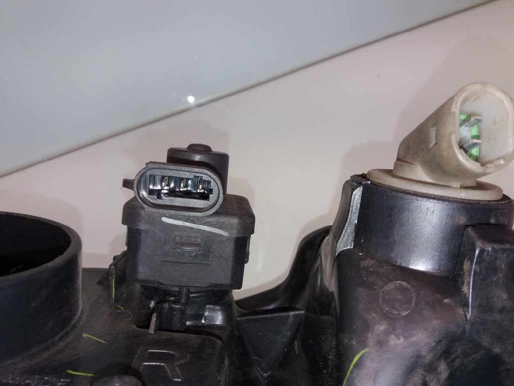 Faro derecho RENAULT LAGUNA (B56) 5