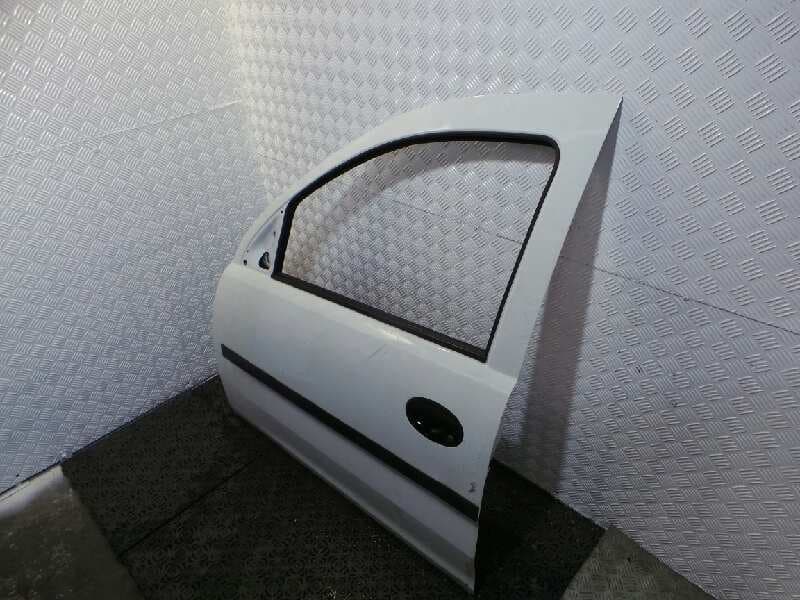 Puerta delantera izquierda OPEL COMBO D 4