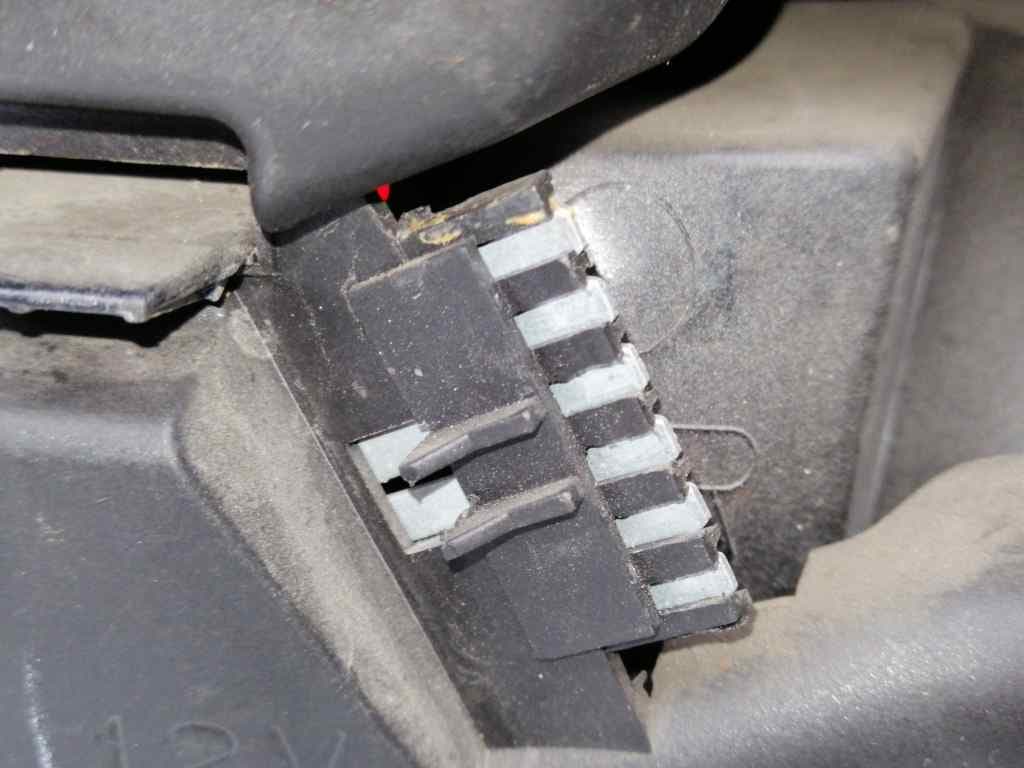 Piloto trasero derecho MG ZR (F/RF) 2