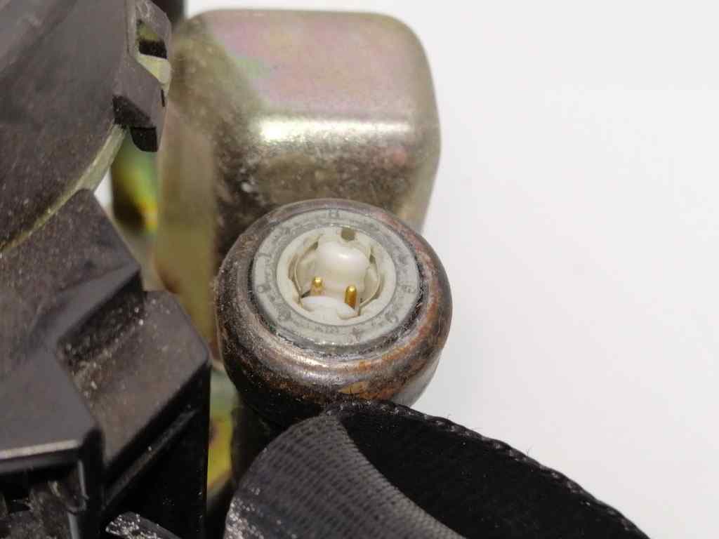 Cinturon seguridad delantero derecho CITROEN C4 COUPE 2