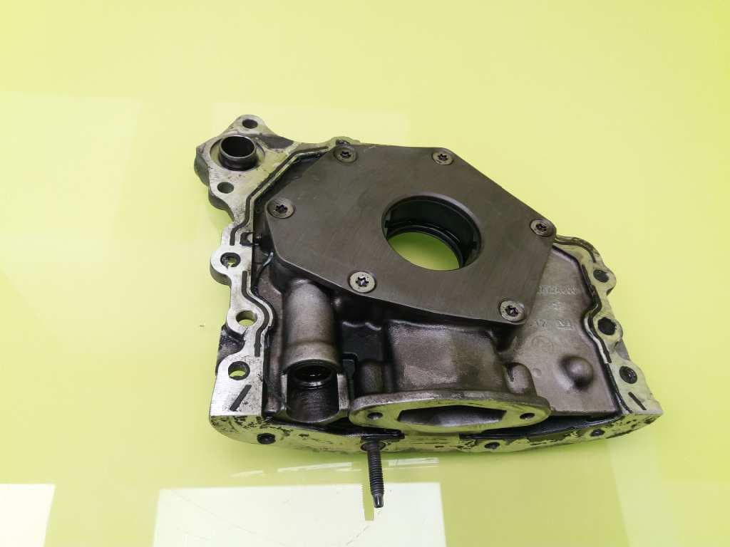 Bomba aceite CITROEN C4 COUPE 3