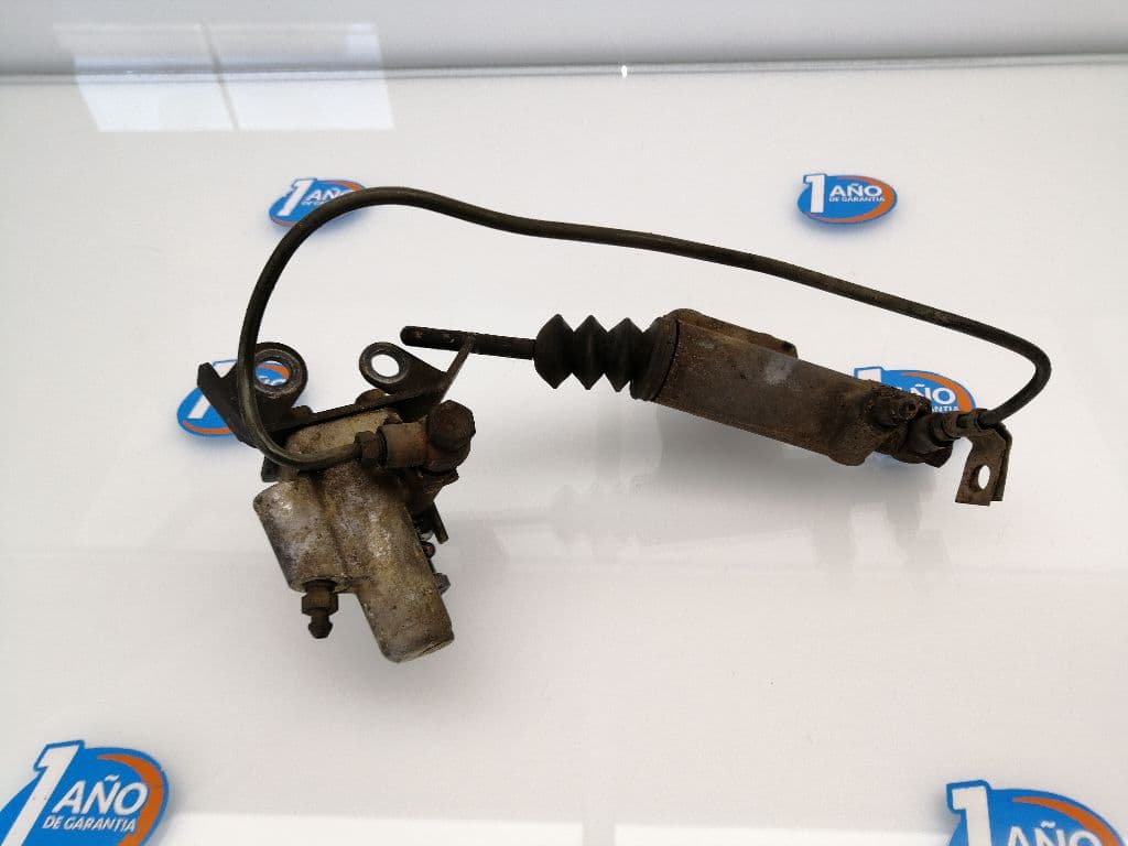 Repartidor de freno MITSUBISHI MONTERO (V60/V70)