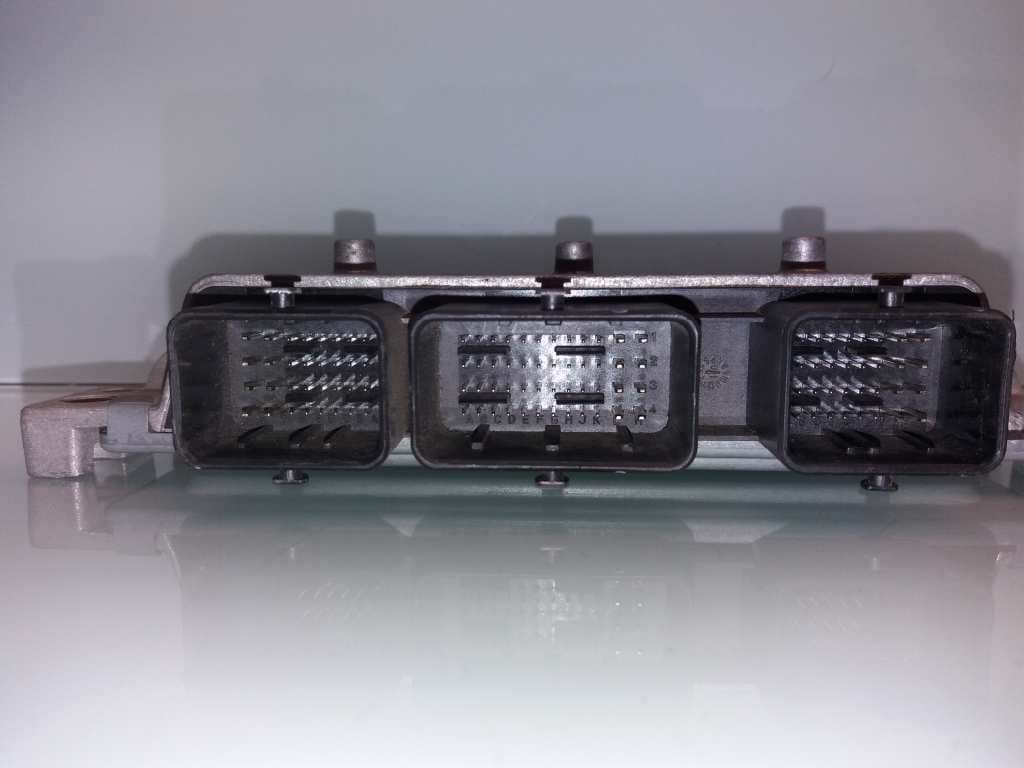 Centralita motor uce FORD FIESTA (CE1) 3