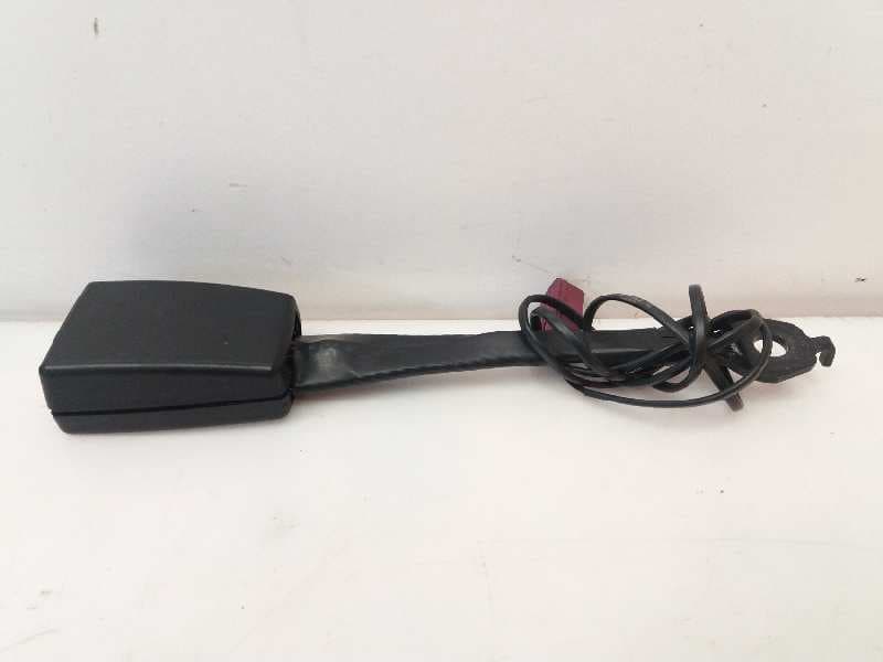 Recambio FORD FIESTA (CE1) ref. 8V51B61208AF