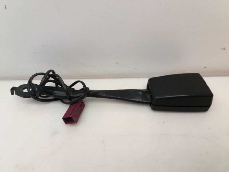 Recambio FORD FIESTA (CE1) ref. 8V51B61208AF 2