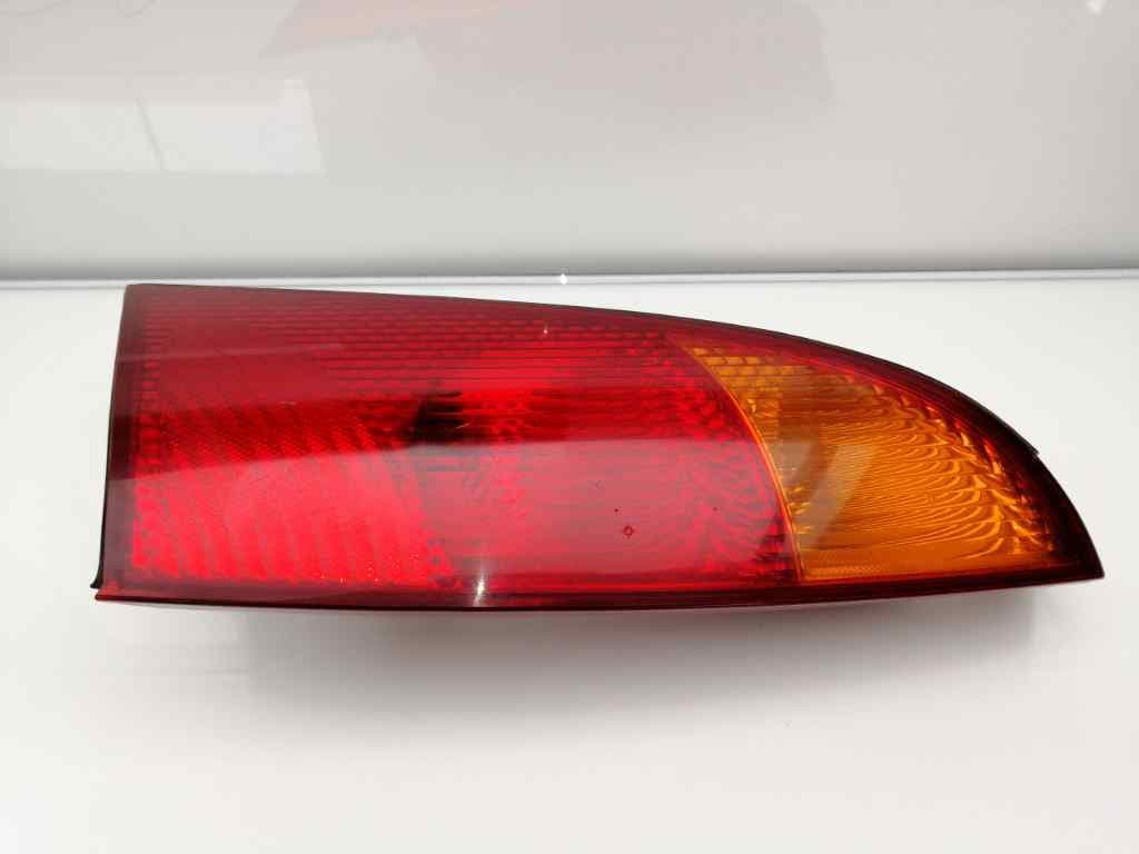 Piloto trasero derecho FORD FOCUS