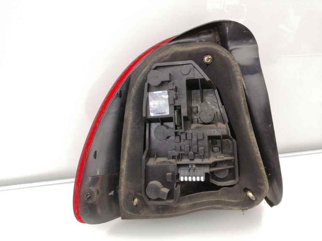 Piloto trasero derecho MG SERIE 45 (T/RT) 4